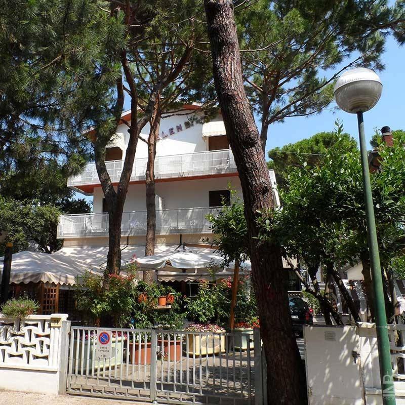 Hotel Selene Milano Marittima Exterior foto